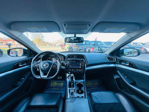 2016 Nissan Maxima Platinum