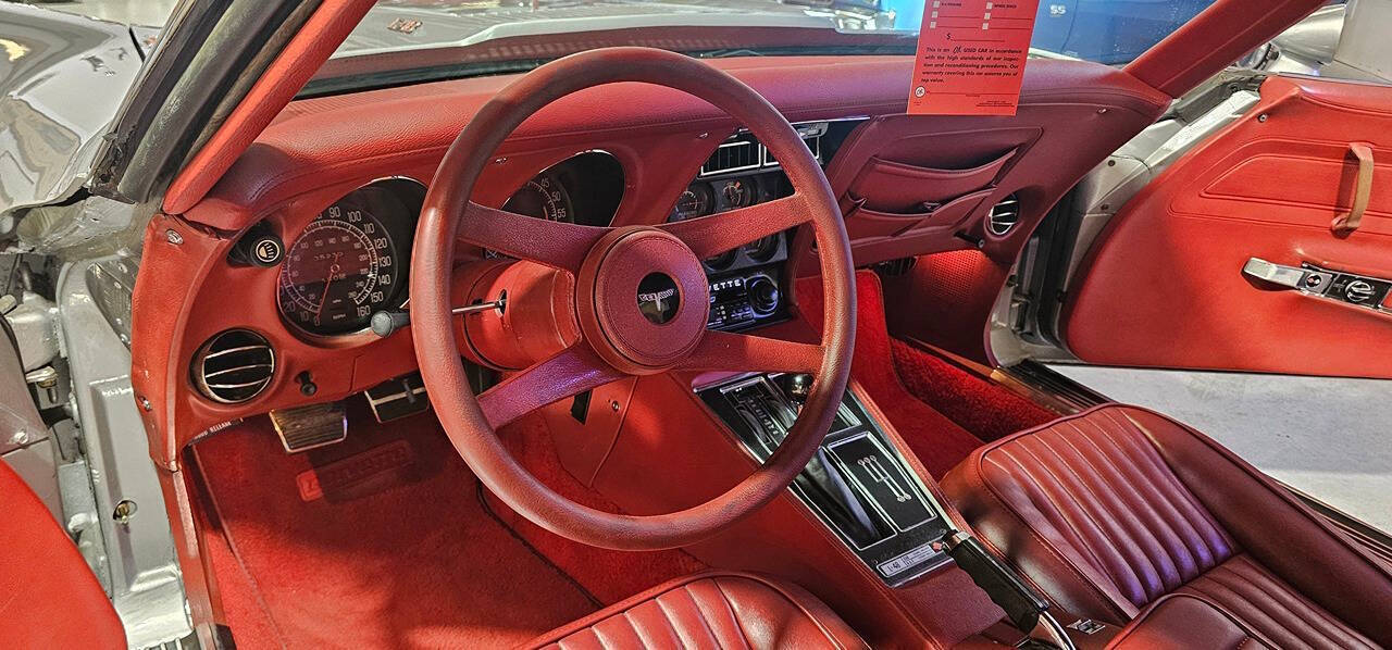 1976 Chevrolet Corvette Stingray 46
