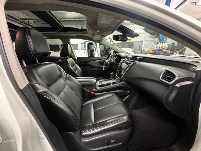 2022 Nissan Murano SL