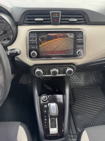 2020 Nissan Versa SV