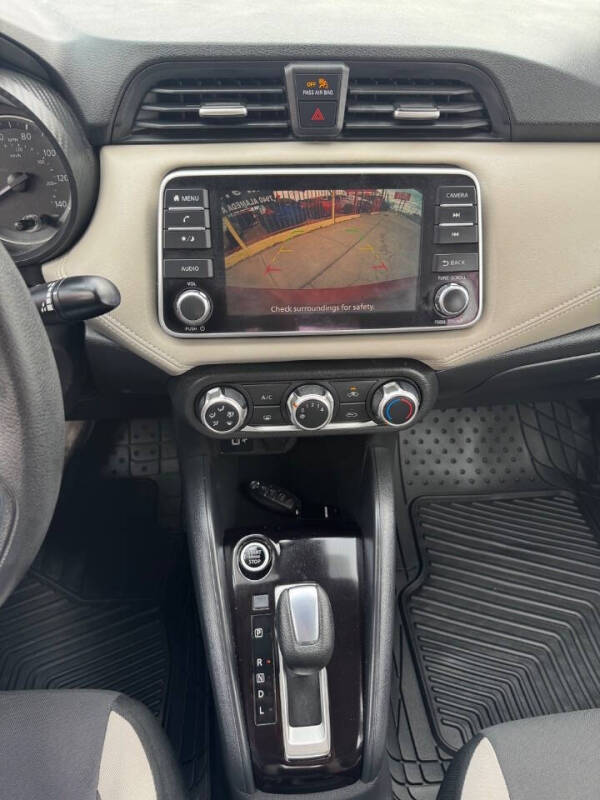 2020 Nissan Versa SV