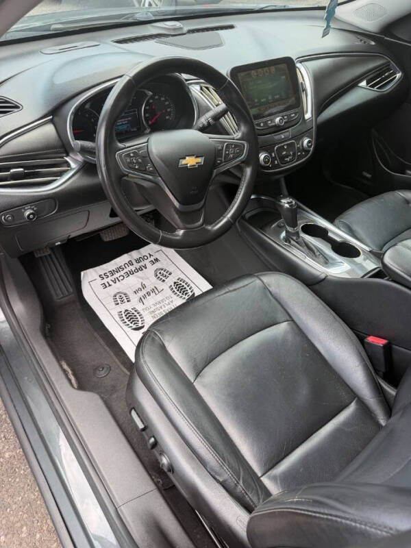 2017 Chevrolet Malibu LT