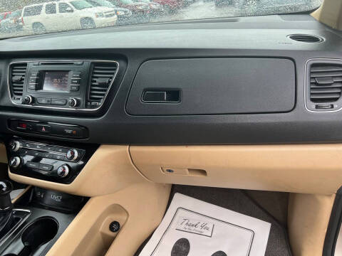 2016 Kia Sedona LX