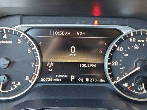 2025 Nissan Pathfinder SV