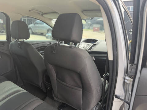 2016 Ford Escape S