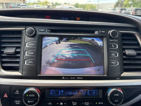 2019 Toyota Highlander LE Plus