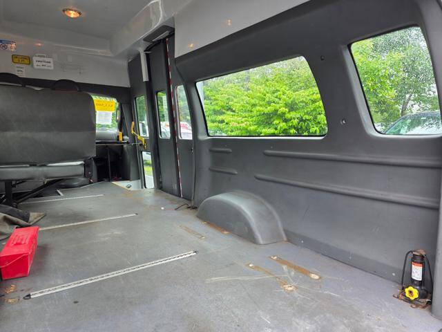 2008 Ford E-Series E-350 SD