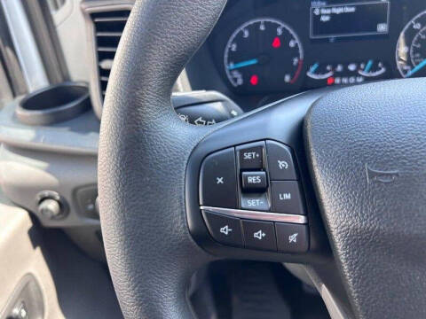 2025 Ford Transit 250