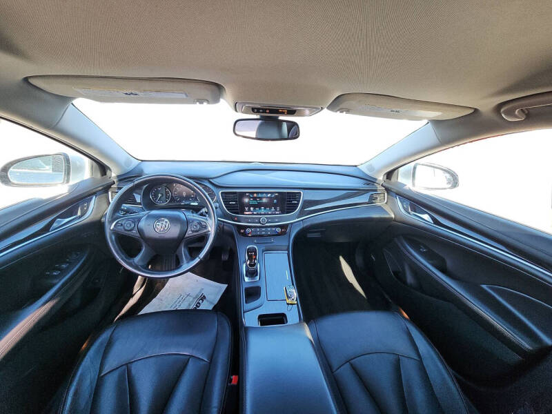 2017 Buick LaCrosse Essence