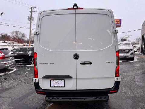 2021 Mercedes-Benz Sprinter 2500