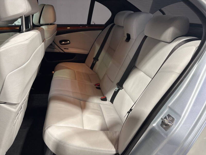 2010 BMW M5