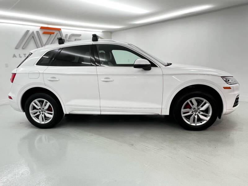 2020 Audi Q5 Premium photo 8