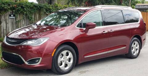 2017 Chrysler Pacifica for sale at Xtreme Motors in Hollywood FL