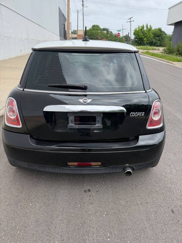 2011 MINI Cooper