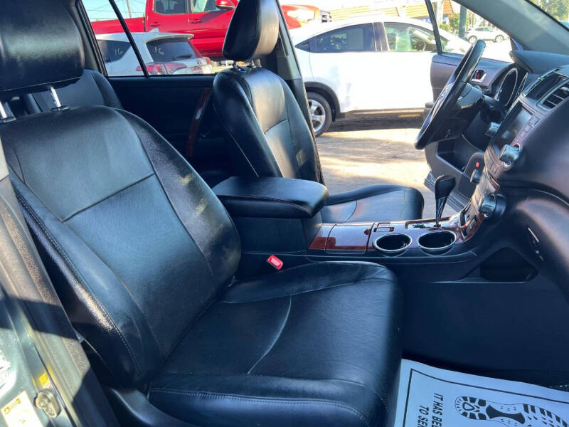 2012 Toyota Highlander Limited