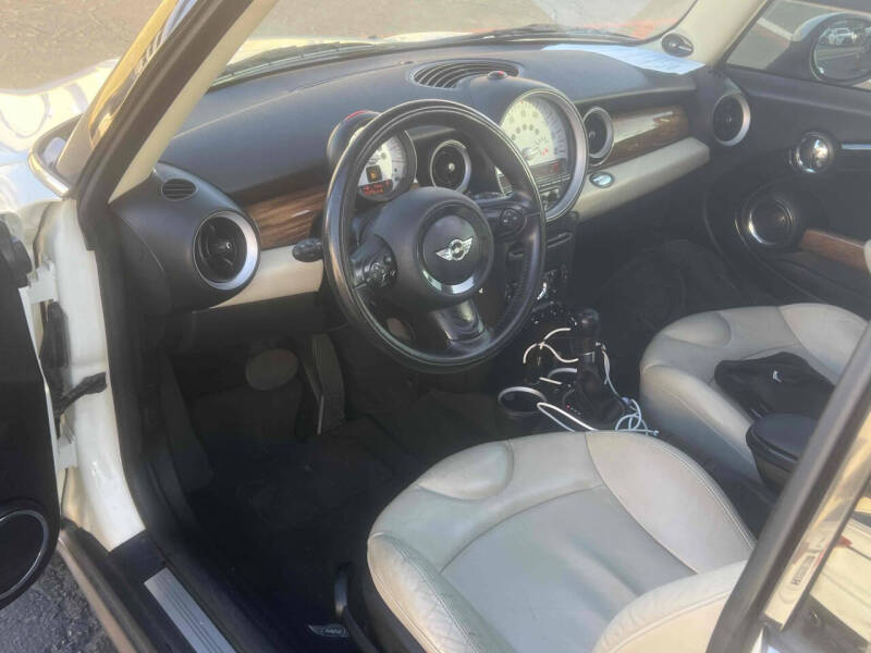 2011 MINI Cooper