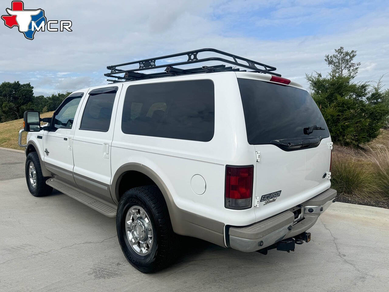 2002 Ford Excursion for sale at TMCR LLC in SPICEWOOD, TX