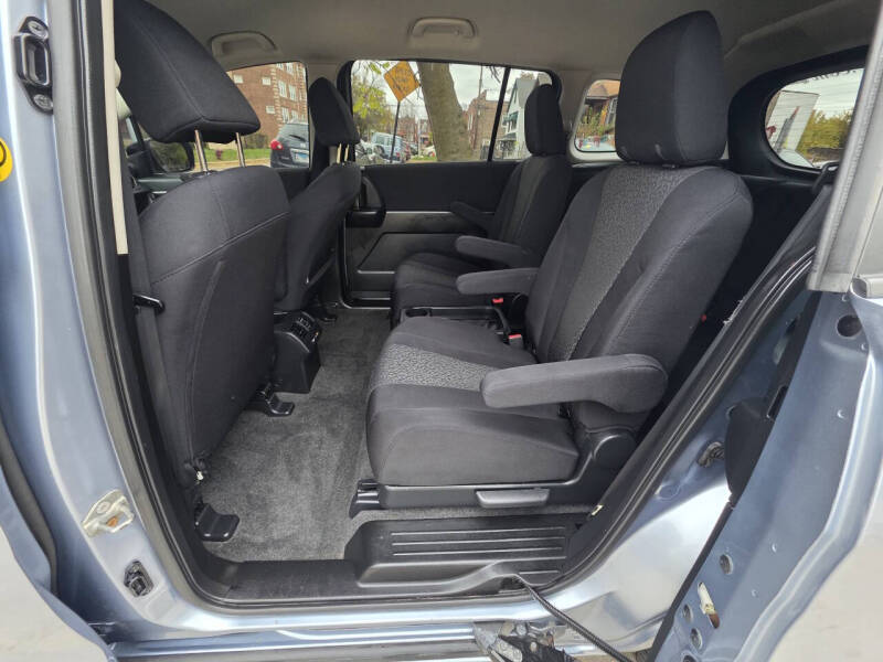 2012 Mazda MAZDA5 Sport