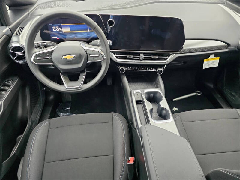 2026 Chevrolet Equinox EV LT 1