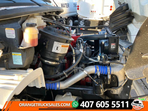 2016 Freightliner M2 106