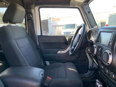 2012 Jeep Wrangler Unlimited Sahara