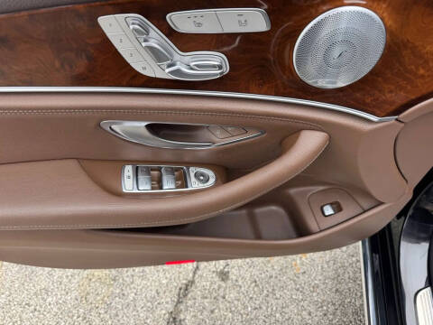 2017 Mercedes-Benz E-Class E 300 4MATIC