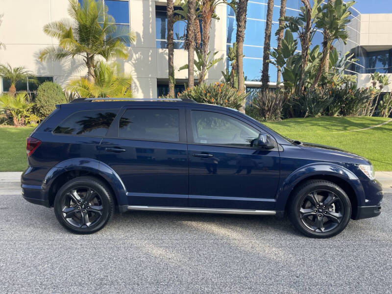 2018 Dodge Journey Crossroad