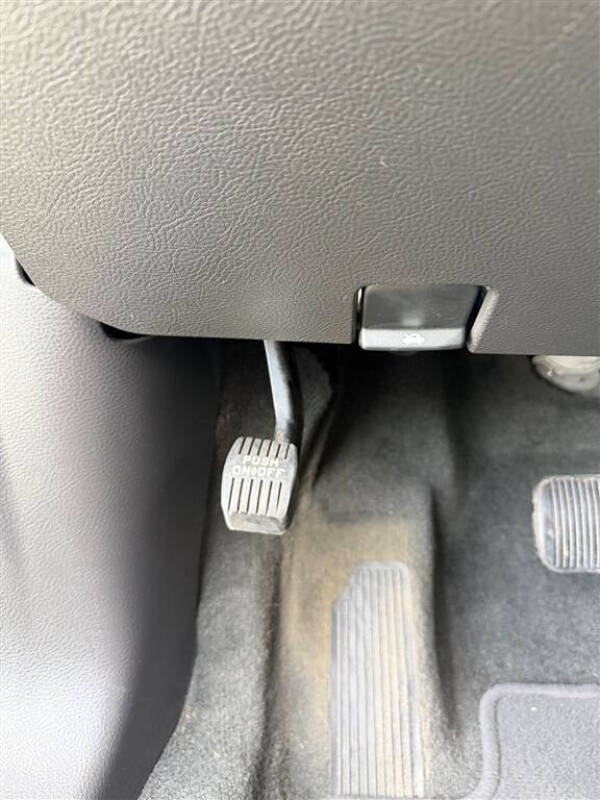 2017 Ford Taurus SEL