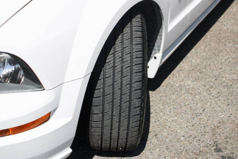 2006 Ford Mustang V6 Premium