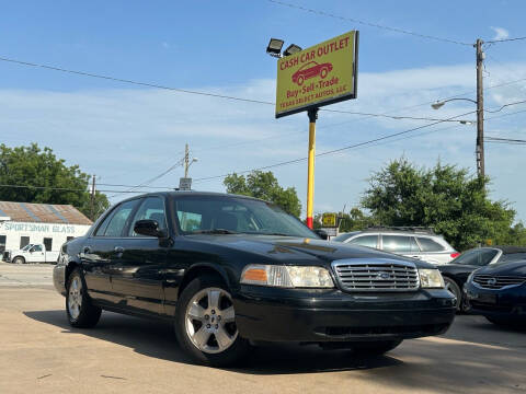 2011 Ford Crown Victoria for sale at Cash Car Outlet in Mckinney TX