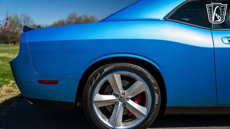2010 Dodge Challenger SRT8