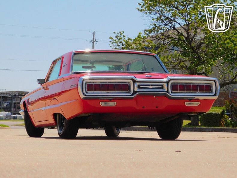 1965 Ford Thunderbird