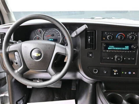 2024 Chevrolet Express 3500