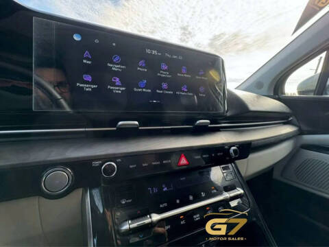 2023 Kia Carnival EX