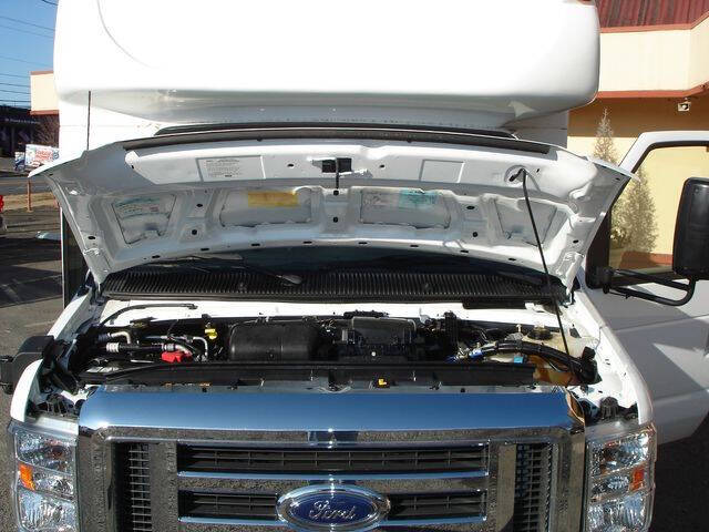 2024 Ford E-Series
