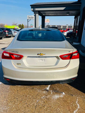 2016 Chevrolet Malibu for sale at Locust Auto Sales in Davenport IA