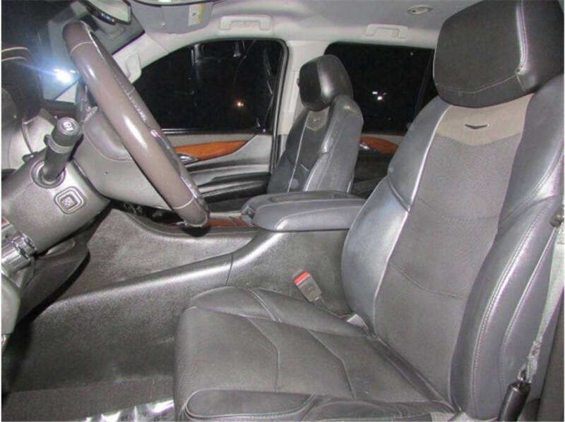 2018 Cadillac Escalade ESV Standard