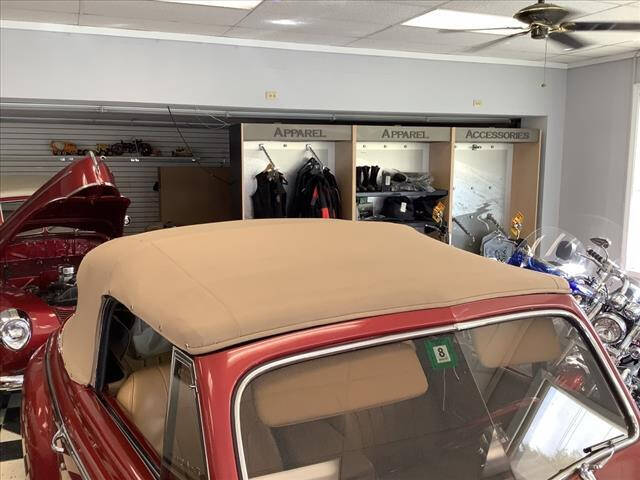 1941 Ford Super Deluxe