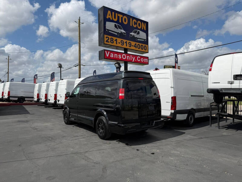 2017 Chevrolet Express 2500