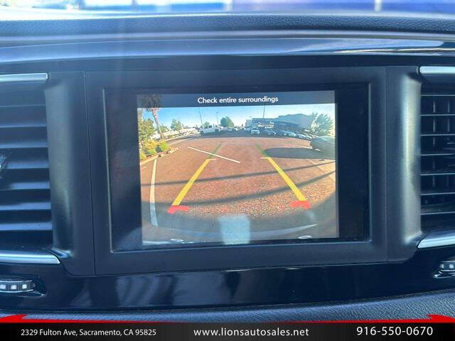 2020 Chrysler Voyager LXi