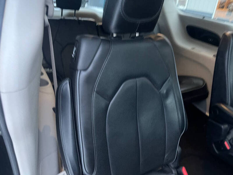 2020 Chrysler Pacifica Limited