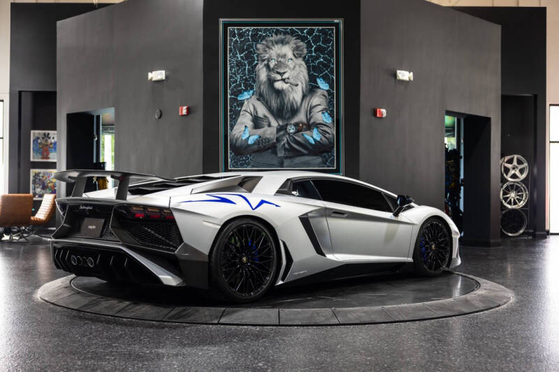 2016 Lamborghini Aventador LP 750-4 SV