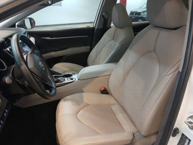 2020 Toyota Camry XSE