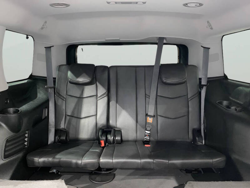 2020 Cadillac Escalade Luxury
