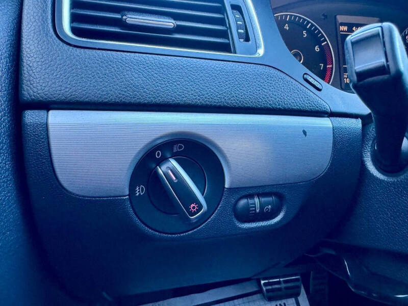 2013 Volkswagen Jetta GLI Autobahn PZEV