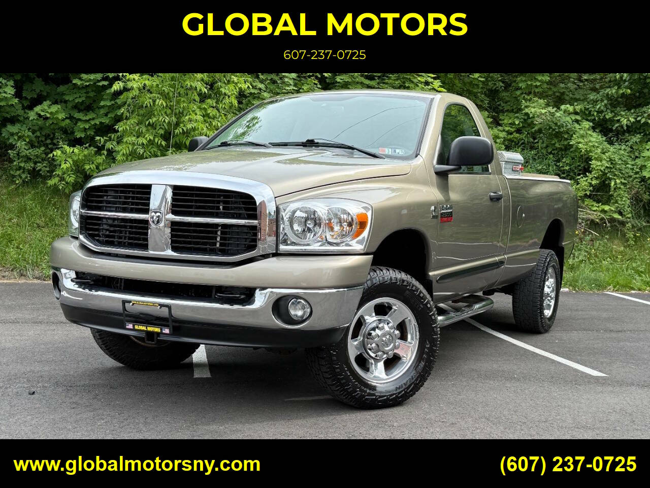 Brown (Beige) 2008 Dodge RAM 2500 SLT LB 4WD Pickup Truck Four-Wheel Drive 6-Speed Automatic