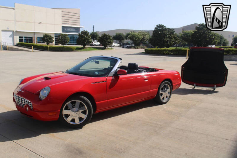 2002 Ford Thunderbird Deluxe