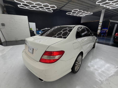 2009 Mercedes-Benz C-Class C 300 Luxury