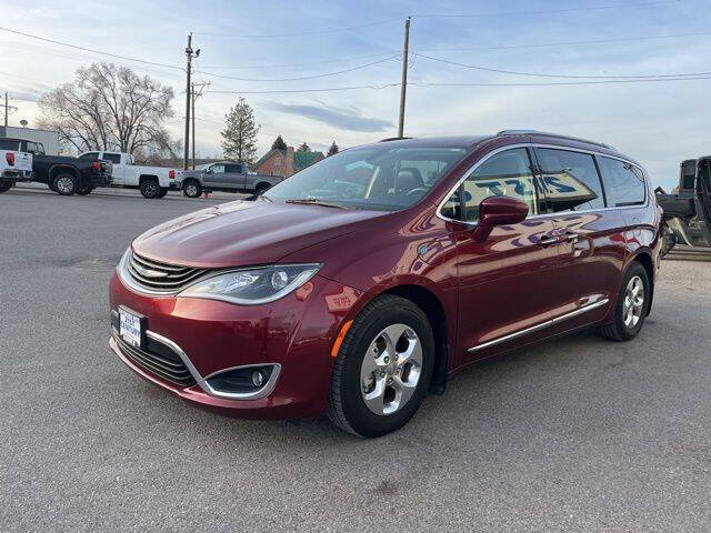 2019 Chrysler Pacifica Hybrid Touring L