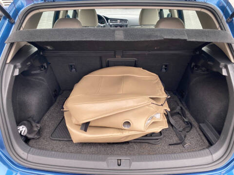 2018 Volkswagen Golf TSI S